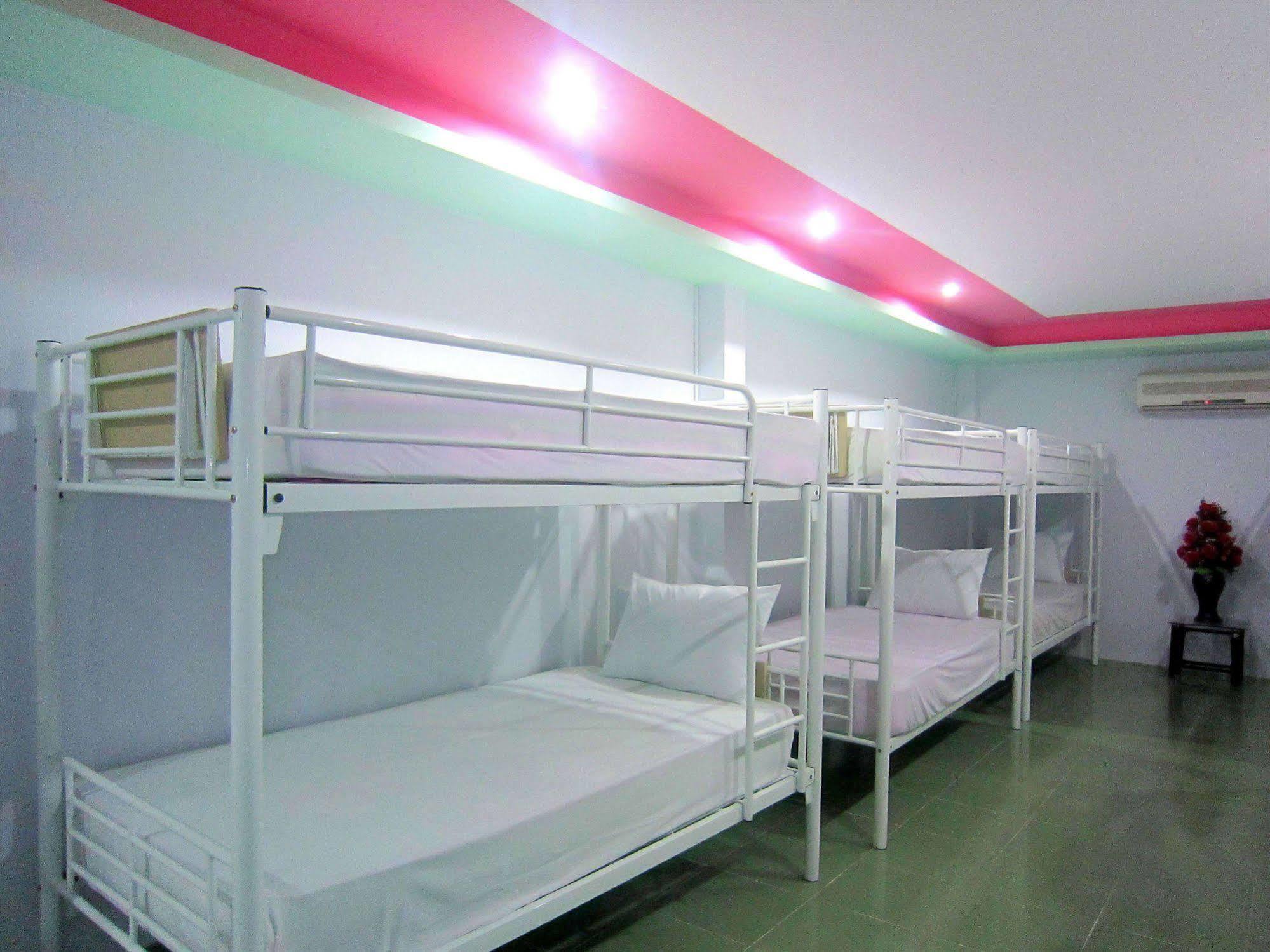 Thuy Tien Hotel Thành Pho Ho Chí Minh Esterno foto