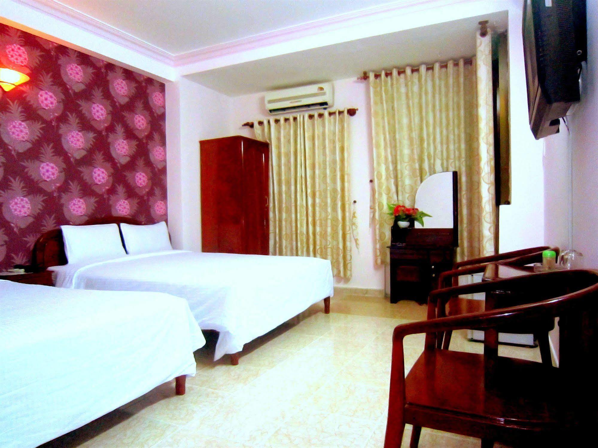 Thuy Tien Hotel Thành Pho Ho Chí Minh Esterno foto