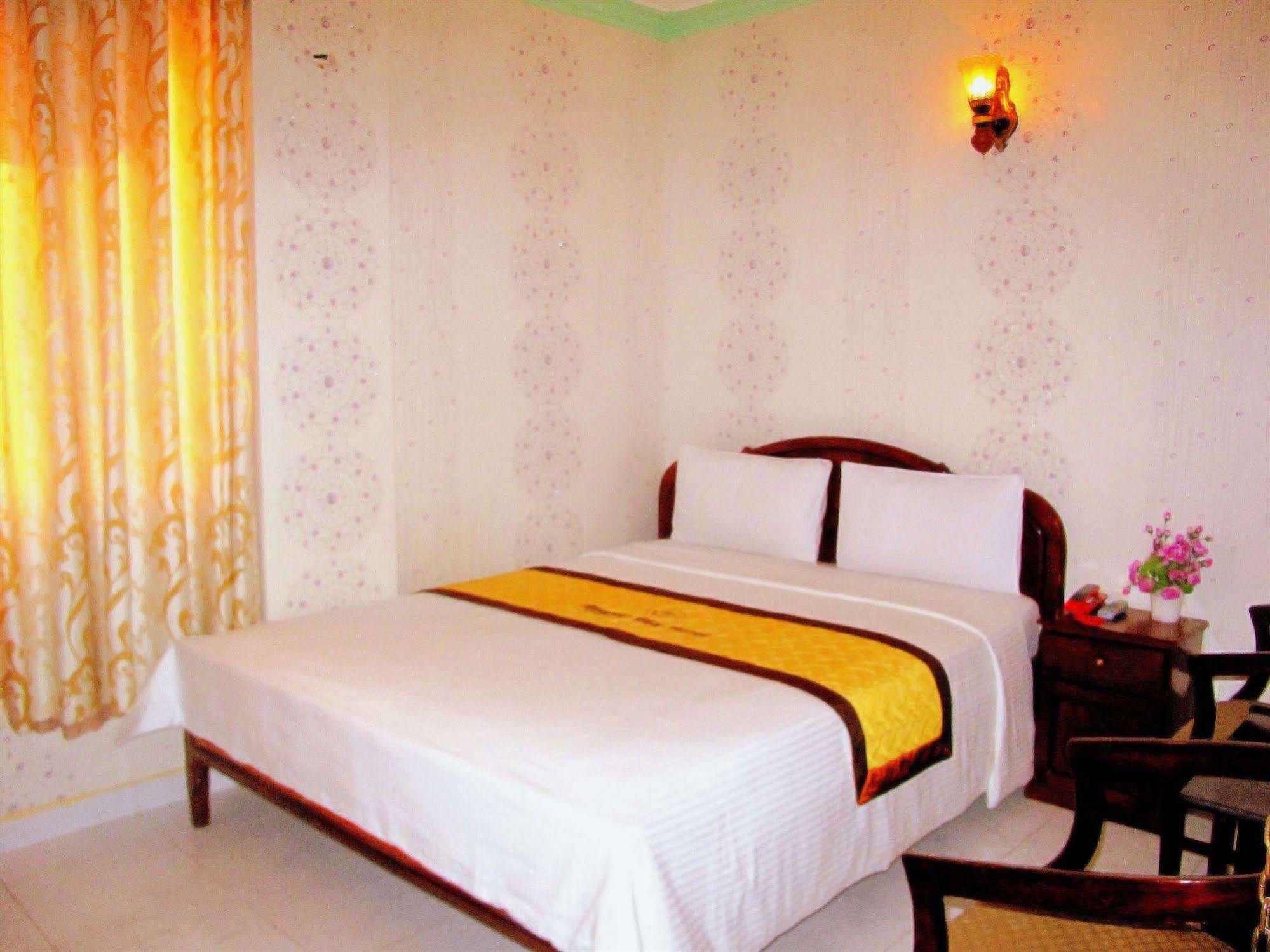 Thuy Tien Hotel Thành Pho Ho Chí Minh Esterno foto