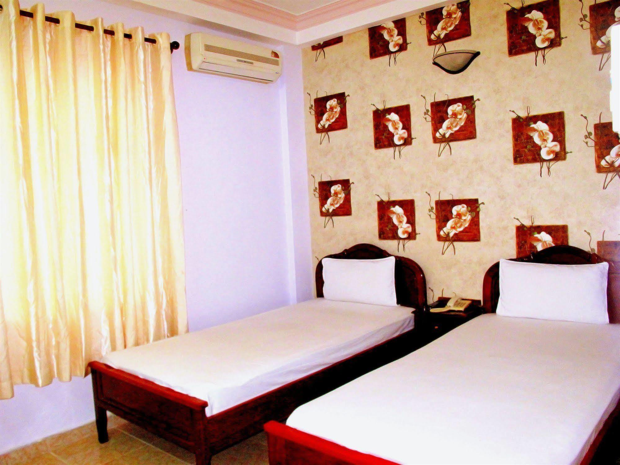 Thuy Tien Hotel Thành Pho Ho Chí Minh Esterno foto